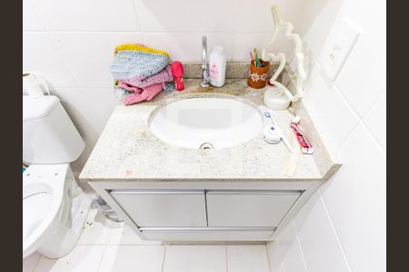 Apartamento para alugar com 55m², 2 quartos e 1 vaga Apartamento para alugar com 55m², 2 quartos e 1 vagaBanheiro