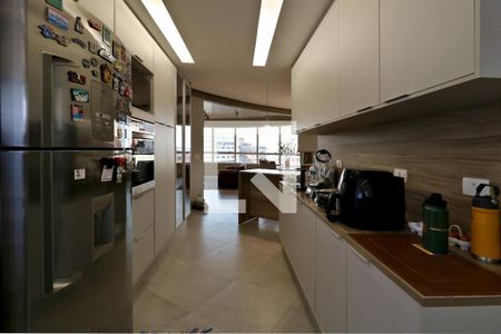 Apartamento à venda com 110m², 3 quartos e 2 vagasCozinha