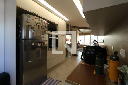 Apartamento à venda com 110m², 3 quartos e 2 vagasCozinha