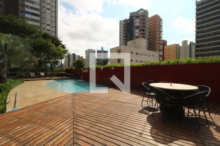 Apartamento à venda com 110m², 3 quartos e 2 vagasÁrea Comum - Piscina