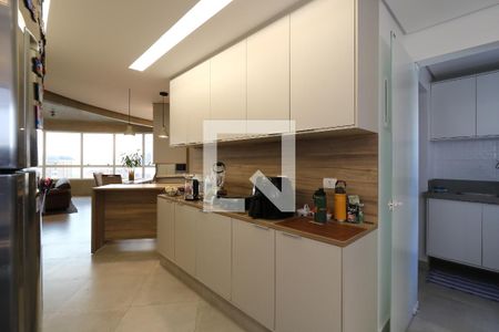 Apartamento à venda com 110m², 3 quartos e 2 vagasCozinha