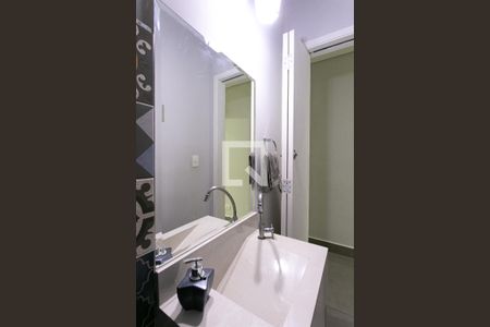 Lavabo de casa à venda com 3 quartos, 104m² em Vila Santa Isabel, São Paulo