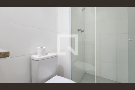 Apartamento para alugar com 55m², 2 quartos e 1 vaga Apartamento para alugar com 55m², 2 quartos e 1 vagaBanheiro