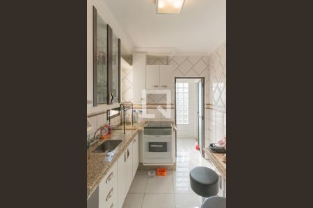 Apartamento à venda com 68m², 2 quartos e 2 vagasCozinha