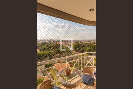 Sacada da Sala de apartamento à venda com 2 quartos, 68m² em Vila Marieta, Campinas