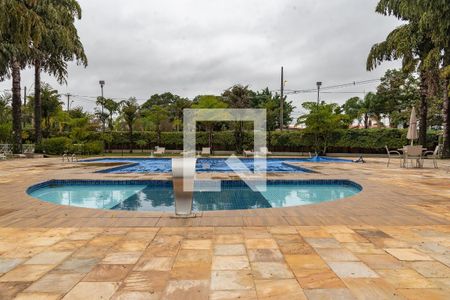 Apartamento à venda com 68m², 2 quartos e 2 vagasÁrea comum - Piscina