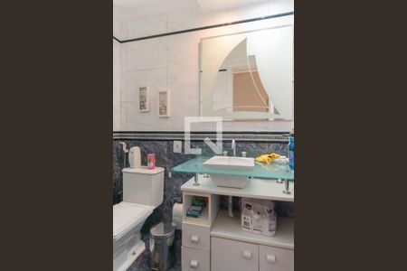 Apartamento à venda com 68m², 2 quartos e 2 vagasBanheiro