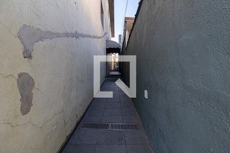 Casa para alugar com 100m², 1 quarto e sem vagacorredor lateral