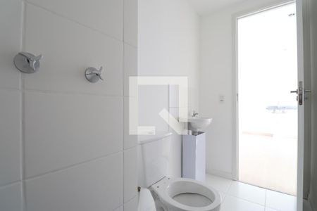 Banheiro  de apartamento à venda com 1 quarto, 31m² em Lapa, São Paulo