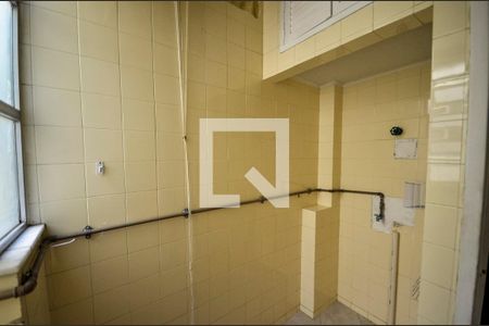 Apartamento à venda com 70m², 2 quartos e sem vagaÁrea de Serviço