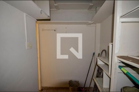 Apartamento à venda com 70m², 2 quartos e sem vagaQuarto de Serviço