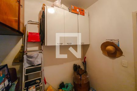Apartamento à venda com 158m², 3 quartos e 1 vaga Apartamento à venda com 158m², 3 quartos e 1 vagaQuarto de Serviço