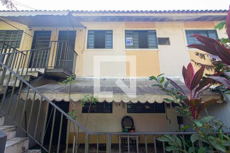 Apartamento para alugar com 50m², 2 quartos e 1 vagaFachada do bloco