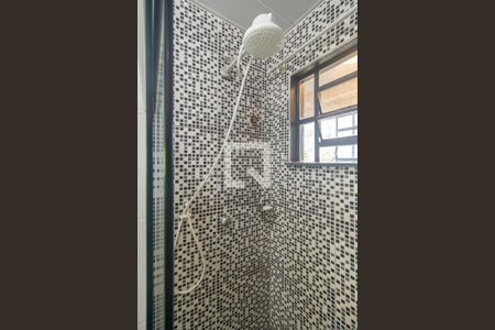 Apartamento para alugar com 50m², 2 quartos e 1 vagaDetalhe do Banheiro