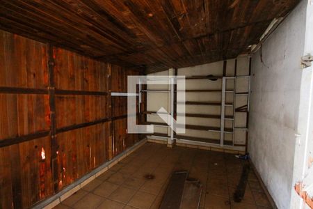 Casa à venda com 204m², 4 quartos e 2 vagasGalpão