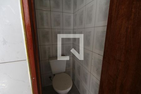Casa à venda com 204m², 4 quartos e 2 vagasLavabo