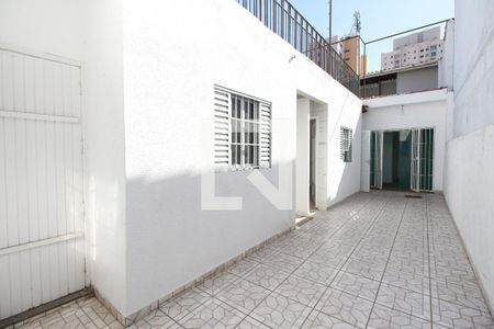 Casa à venda com 204m², 4 quartos e 2 vagasCorredor