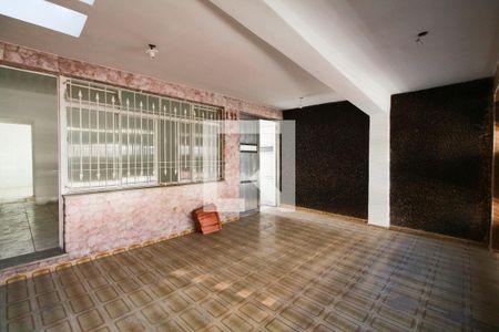 Casa à venda com 204m², 4 quartos e 2 vagasGaragem