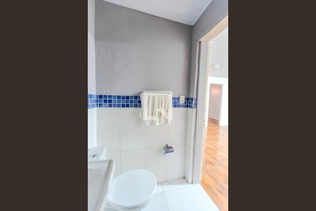 Casa para alugar com 55m², 2 quartos e 1 vaga Casa para alugar com 55m², 2 quartos e 1 vagaBanheiro
