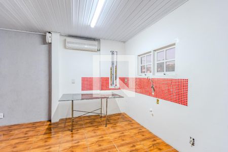 Casa para alugar com 55m², 2 quartos e 1 vaga Casa para alugar com 55m², 2 quartos e 1 vagaCozinha