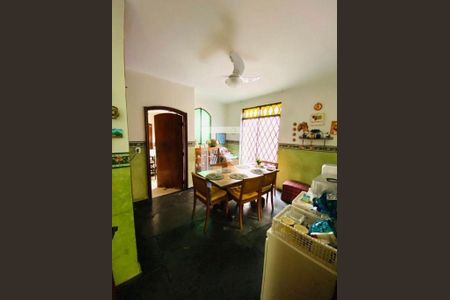 Casa de condomínio à venda com 600m², 6 quartos e 9 vagas