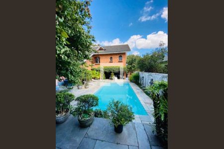 Casa de condomínio à venda com 600m², 6 quartos e 9 vagas