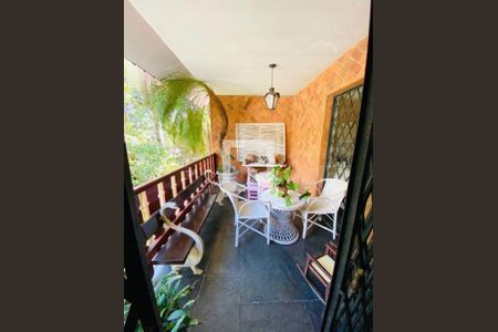 Casa de condomínio à venda com 600m², 6 quartos e 9 vagas