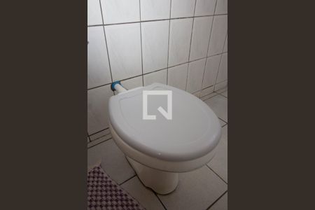 Casa à venda com 240m², 3 quartos e 1 vaga Casa à venda com 240m², 3 quartos e 1 vagaBanheiro