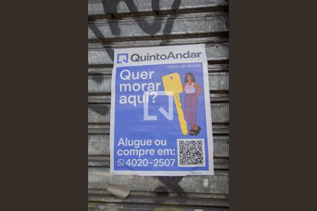 Casa à venda com 240m², 3 quartos e 1 vaga Casa à venda com 240m², 3 quartos e 1 vagaFachada - placa instalada