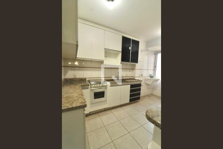 Apartamento para alugar com 70m², 2 quartos e 1 vagaCozinha