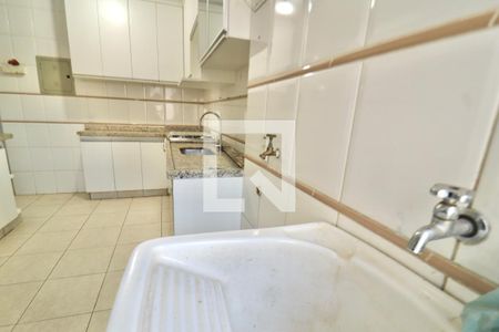 Apartamento para alugar com 70m², 2 quartos e 1 vagaÁrea de Serviço