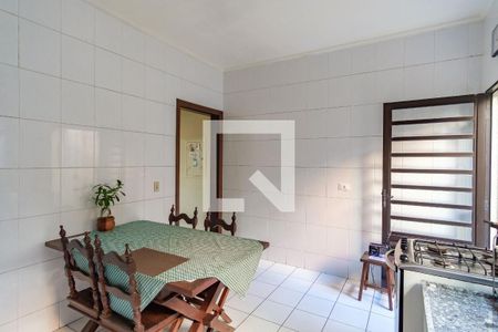 Casa para alugar com 111m², 2 quartos e 4 vagas Casa para alugar com 111m², 2 quartos e 4 vagasCozinha