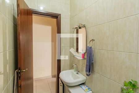 Casa para alugar com 111m², 2 quartos e 4 vagas Casa para alugar com 111m², 2 quartos e 4 vagasBanheiro Social