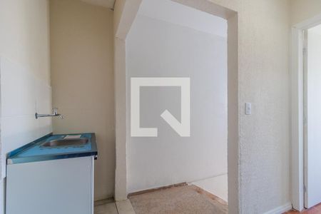 Cozinha de kitnet/studio para alugar com 1 quarto, 26m² em Medianeira, Porto Alegre