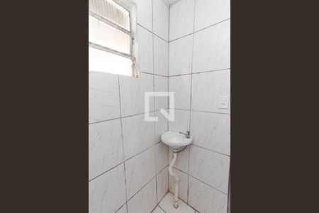 Casa para alugar com 40m², 1 quarto e sem vaga Casa para alugar com 40m², 1 quarto e sem vagaBanheiro