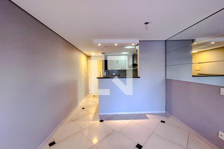 Sala de apartamento para alugar com 3 quartos, 76m² em Vila Invernada, São Paulo