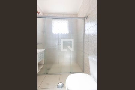 Casa para alugar com 200m², 2 quartos e 2 vagasBanheiro