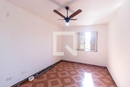 Quarto 1 de casa para alugar com 2 quartos, 200m² em Vila Celeste, São Paulo