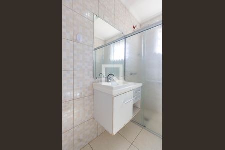 Casa para alugar com 200m², 2 quartos e 2 vagasBanheiro