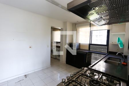 Apartamento à venda com 158m², 2 quartos e 2 vagasCozinha