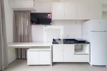 Studio de kitnet/studio para alugar com 0 quarto, 31m² em Santo Amaro, São Paulo