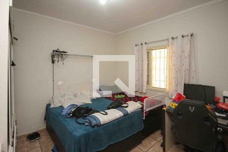 Suite de casa à venda com 5 quartos, 240m² em Vila Ema, São Paulo