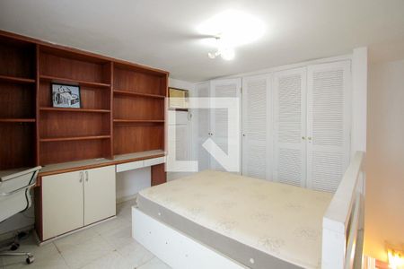 Casa de condomínio para alugar com 450m², 4 quartos e 1 vagaQuarto 4 suíte