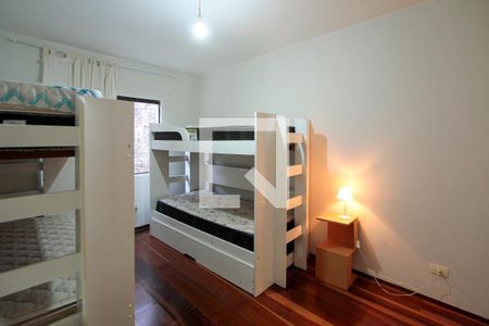 Casa de condomínio para alugar com 450m², 4 quartos e 1 vagaQuarto 1