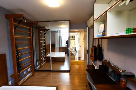 Apartamento à venda com 157m², 3 quartos e 4 vagasquarto 1