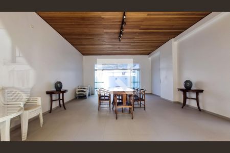 Apartamento à venda com 157m², 3 quartos e 4 vagasÁrea comum - Salão de festas