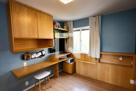 Apartamento à venda com 157m², 3 quartos e 4 vagasquarto 2