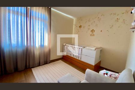 Apartamento à venda com 141m², 3 quartos e 2 vagas Apartamento à venda com 141m², 3 quartos e 2 vagasQuarto 2