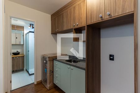 Cozinha de apartamento para alugar com 1 quarto, 27m² em Vila Buarque, São Paulo