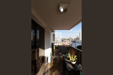 Apartamento à venda com 150m², 3 quartos e 2 vagasVaranda